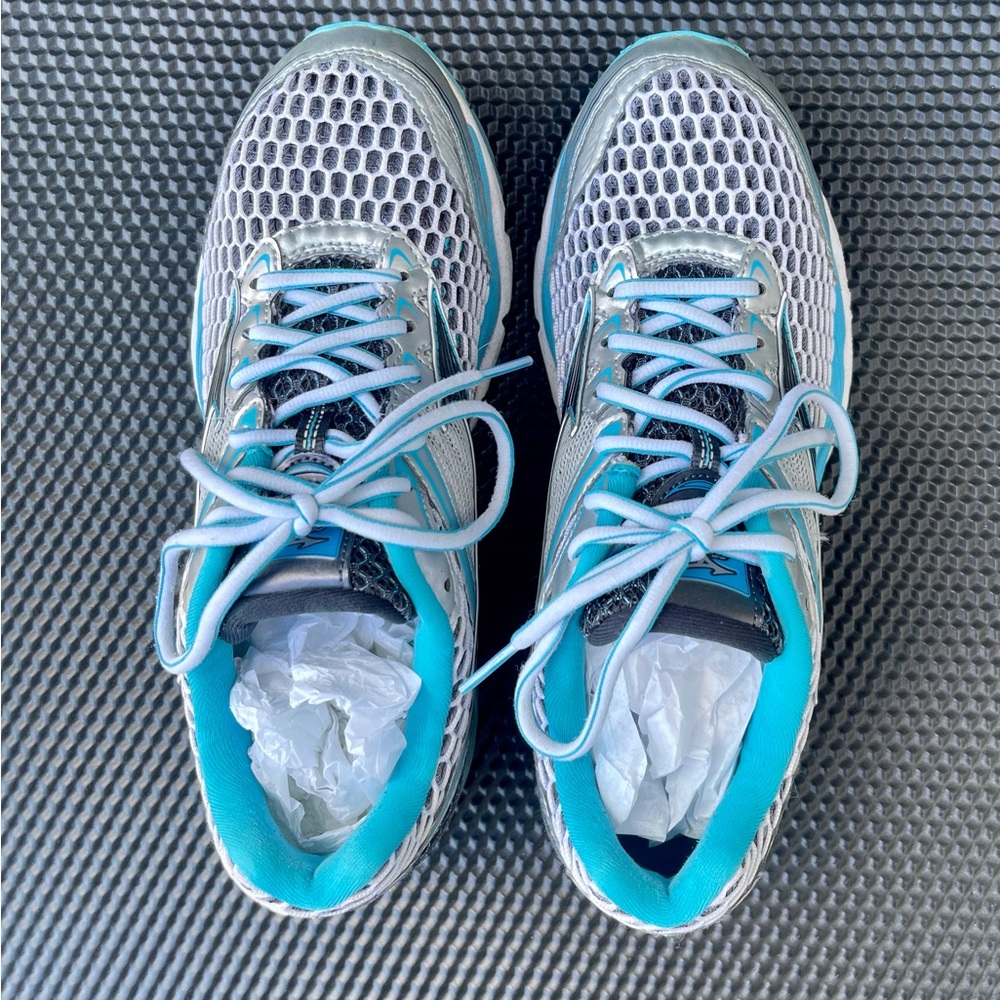 Mizuno Wave Creation 17